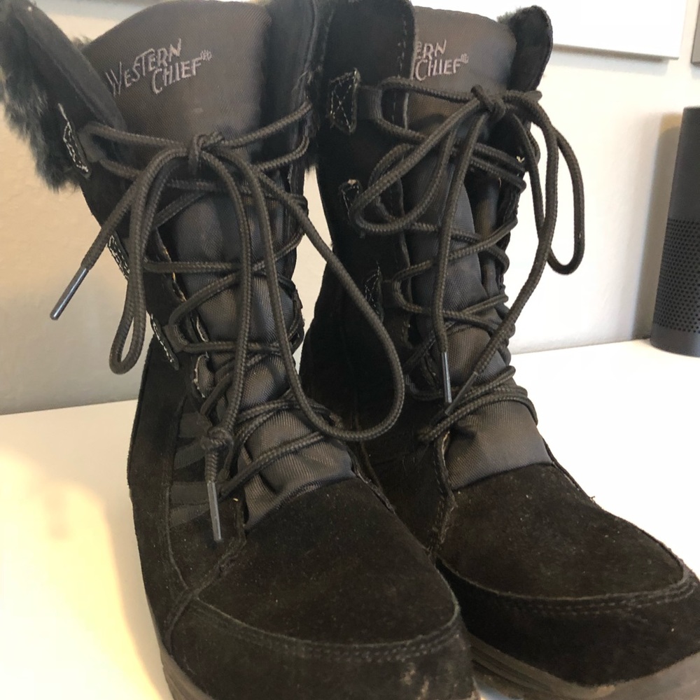 Winter boots - Picture 3 of 3